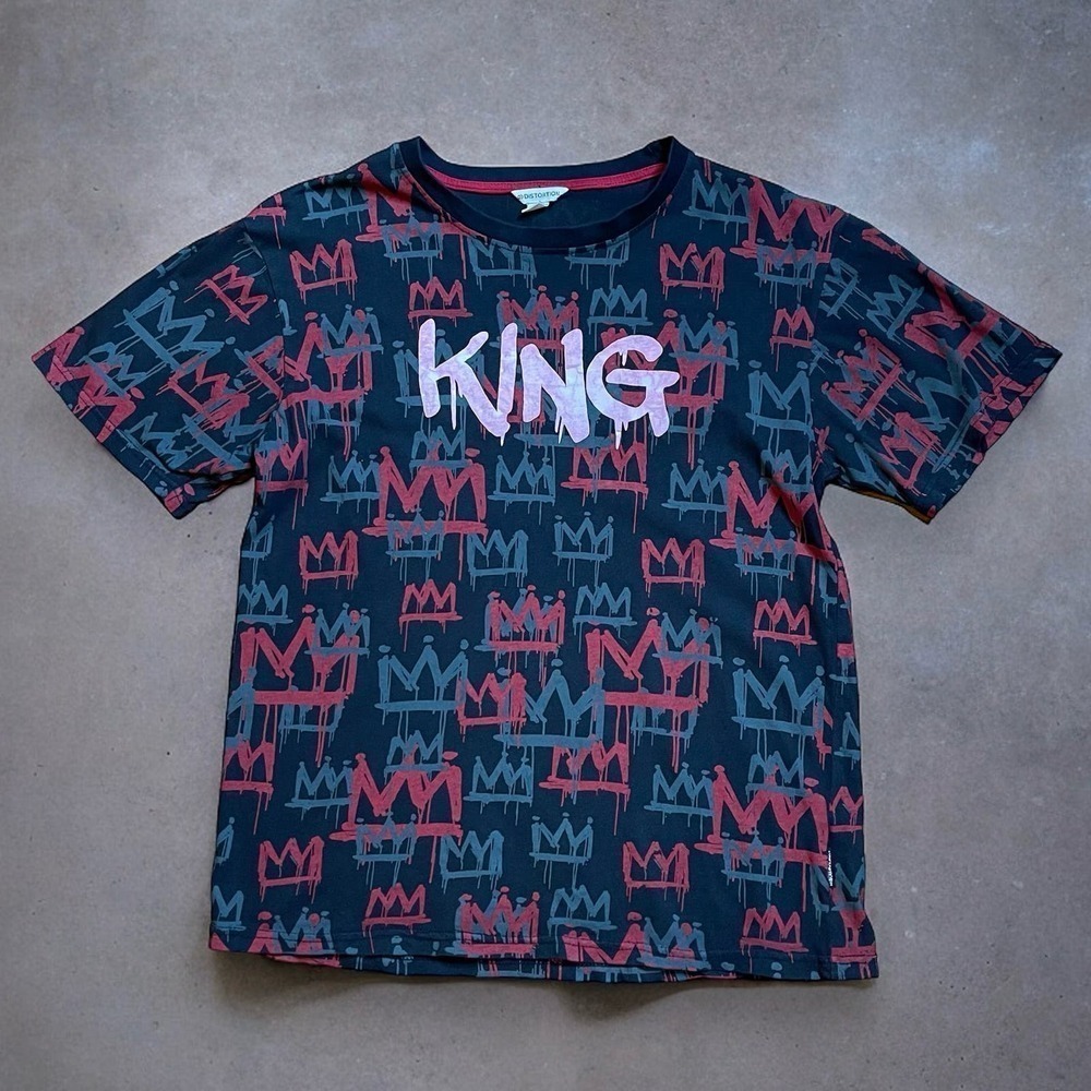 Distortion T-Shirt Mens King All Over Crown Print Black Red Gray Size M